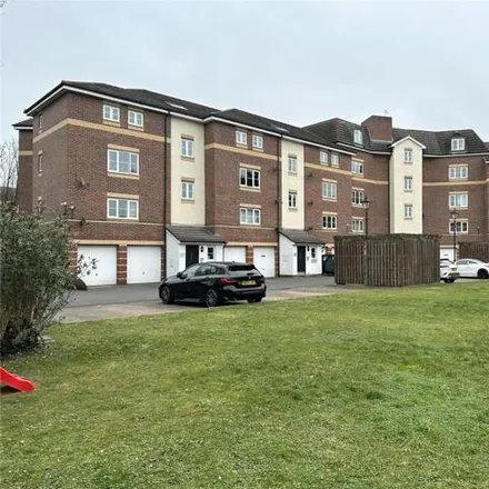 Buy this 1 bed apartment on Bath Road in Slough, SL1 6JE
