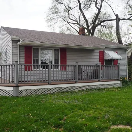 Buy this 2 bed house on 14356 Jefferson Avenue in Orland Park, Orland Township