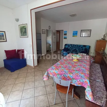 Image 3 - unnamed road, 00071 Pomezia RM, Italy - Apartment for rent