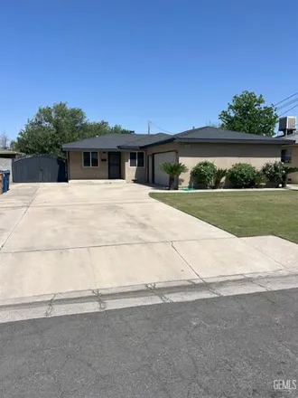 Buy this 3 bed house on Chapel Drive in City of Bakersfield, CA 93304