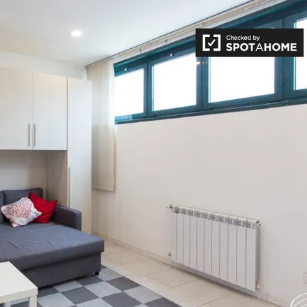 Image 2 - Via privata Don Bartolomeo Grazioli, 20158 Milan MI, Italy - Apartment for rent