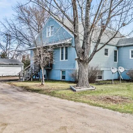 Buy this studio house on 2161 9th Avenue South in Fargo, ND 58103