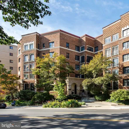 Buy this 1 bed condo on 4500 Connecticut Avenue Northwest in Washington, DC 20015