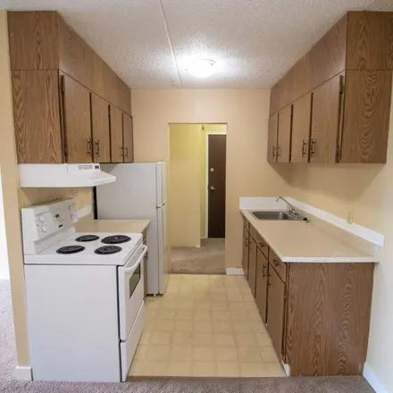 Rent this 1 bed apartment on 37 Berkeley Place W in Lethbridge, AB T1K 6X4