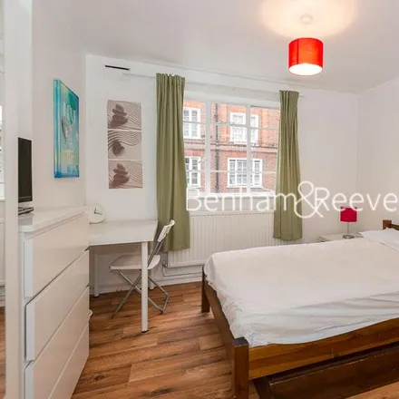 Image 4 - Namaste Holborn, 33 Boswell Street, London, WC1N 3BP, United Kingdom - Apartment for rent