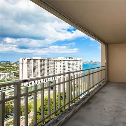Image 2 - 11113 Biscayne Boulevard, Courtly Manor, North Miami, FL 33181, USA - Condo for sale