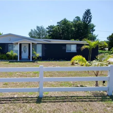 Buy this 3 bed house on 329 5th Street South in Dundee, Polk County