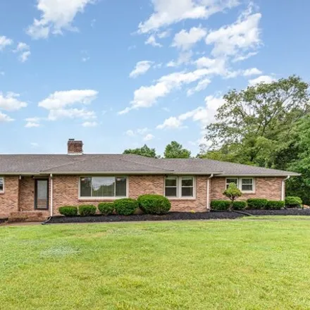 Image 1 - 1939 Seven Mile Ferry Rd, Clarksville, Tennessee, 37040 - House for sale