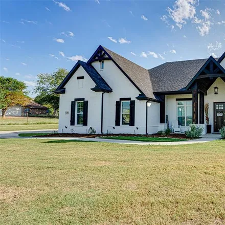 Buy this 4 bed house on 101 Dunaway Road in Boz, Ellis County