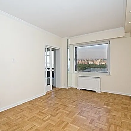 Image 5 - 45 East 89th Street, New York, NY 10128, USA - Apartment for sale