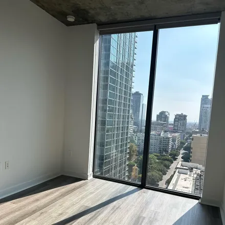 Rent this 1 bed room on Philz Coffee in 801 South Hope Street, Los Angeles