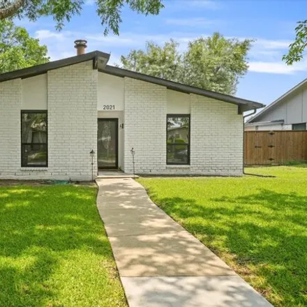 Buy this 3 bed house on 2091 Alder Trail in High Hawk, Grand Prairie
