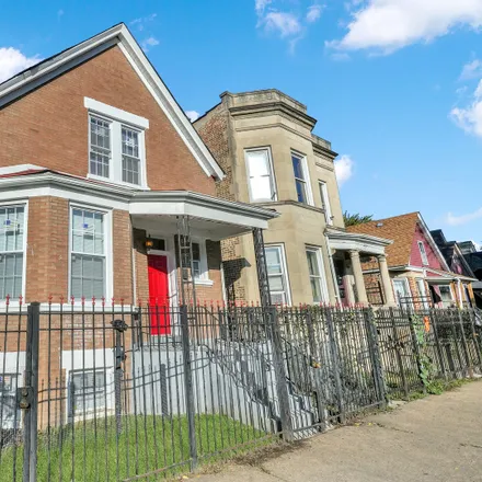 Buy this 3 bed house on 6220 South Laflin Street in Chicago, IL 60636