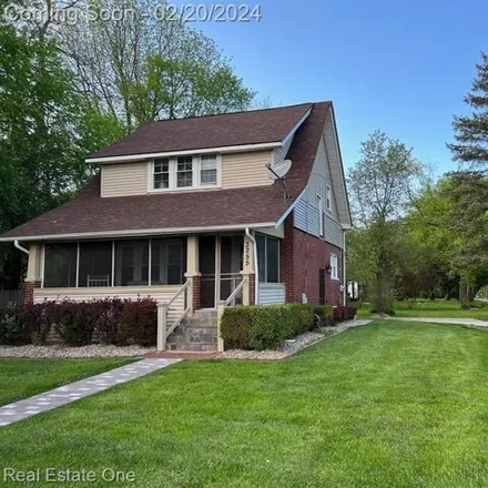 Buy this 2 bed house on 3255 Packard Road in Ann Arbor, MI 48108