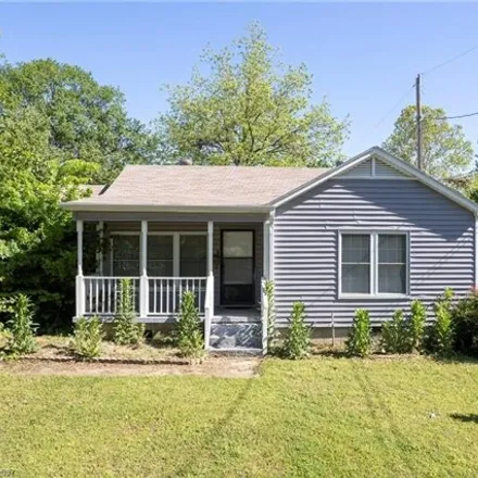 Buy this 3 bed house on 3182 Bluff Avenue in Fort Smith, AR 72901