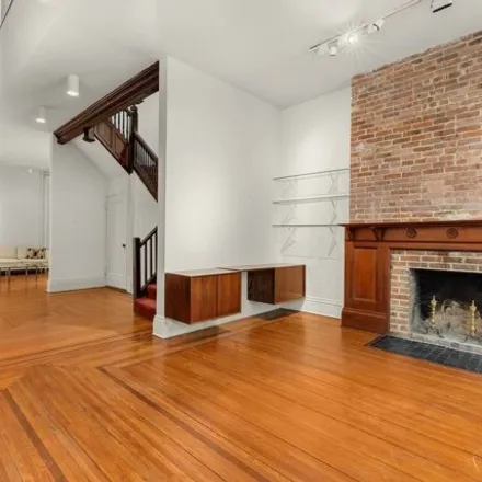 Image 2 - 108 Willow St, Brooklyn, New York, 11201 - Townhouse for sale