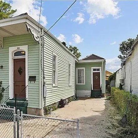 Rent this 3 bed house on 743 Aline Street in New Orleans, LA 70115