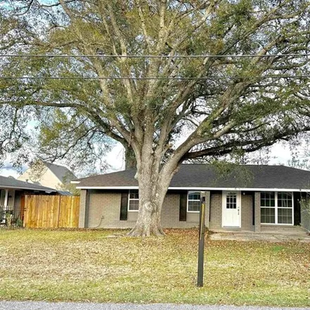 Buy this 5 bed house on 1466 South Shirley Avenue in Gonzales, LA 70737
