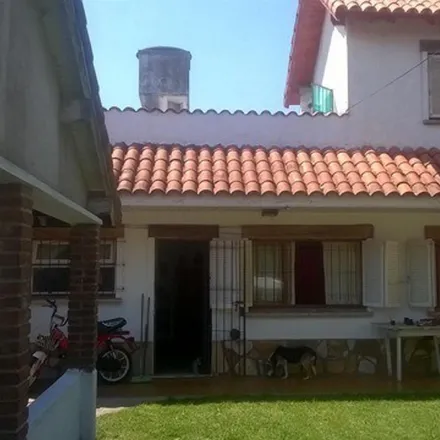 Buy this studio house on Calle 38 in Los Patricios, B7607 GAQ Miramar