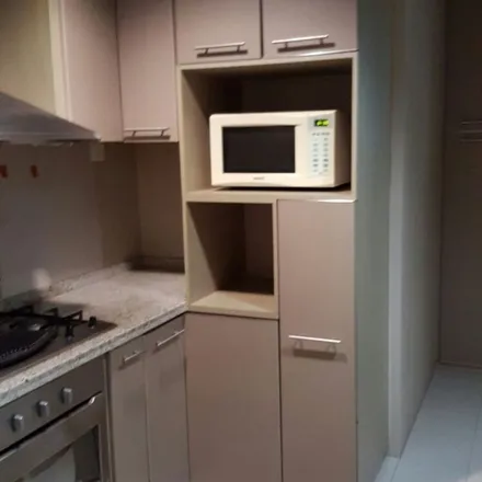 Rent this 3 bed apartment on Tanjong Rhu Road in Singapore 436593, Singapore