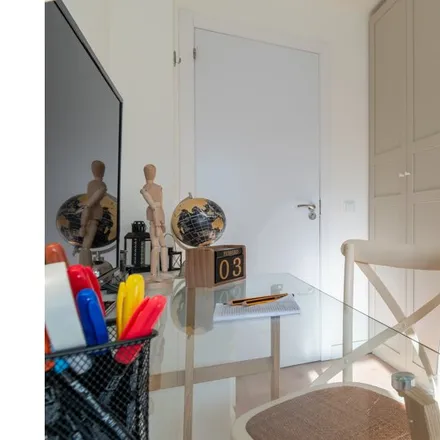 Rent this 4 bed room on CEDEX in Calle de Antonio López, 28026 Madrid