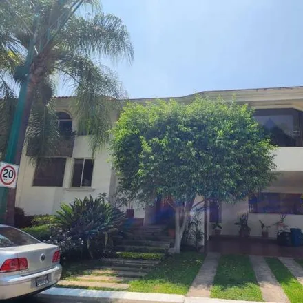 Rent this 3 bed house on Calle Paseo del Jardín Norte in Atlas Colomos, 45054 Zapopan