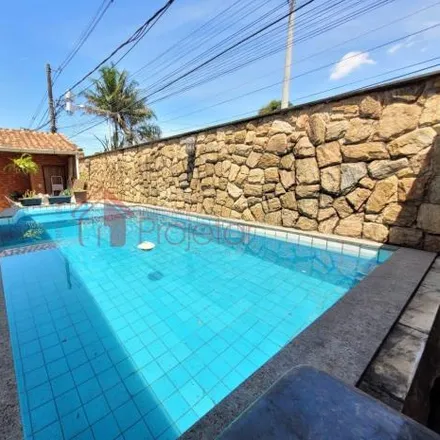 Buy this 2 bed house on Rua Coronel Alberto de Melo in Figueiras, Nova Iguaçu - RJ