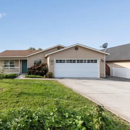 Buy this 3 bed house on 599 Concord Street in Zillah, WA 98953