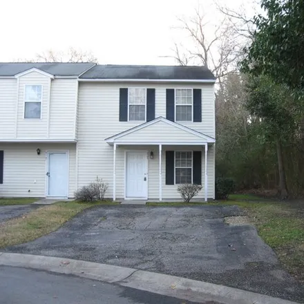 Rent this 2 bed townhouse on 4799 Linfield Lane in North Charleston, SC 29418
