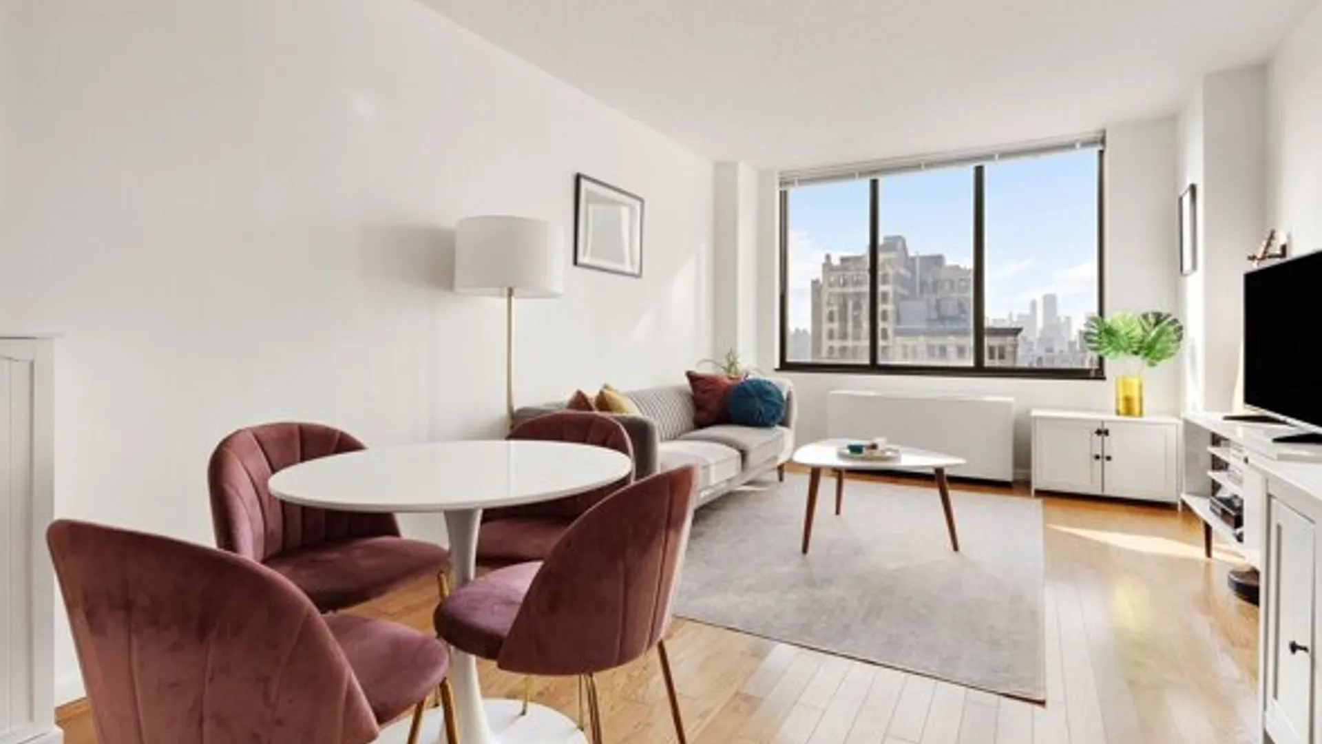 Madison Green Residential Plaza, Broadway, New York, NY 10010, USA | 1 bed condo for rent