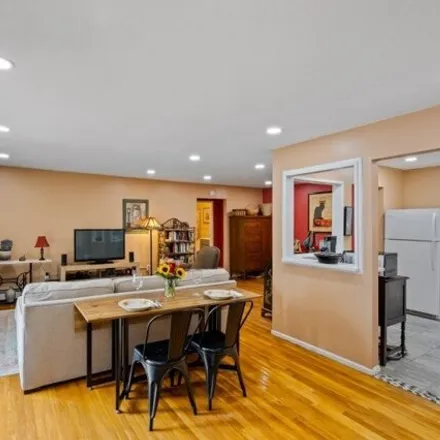 Image 3 - Whitestone Gardens Bldg #7, Hoover Avenue, Bloomfield, NJ 07003, USA - Condo for sale