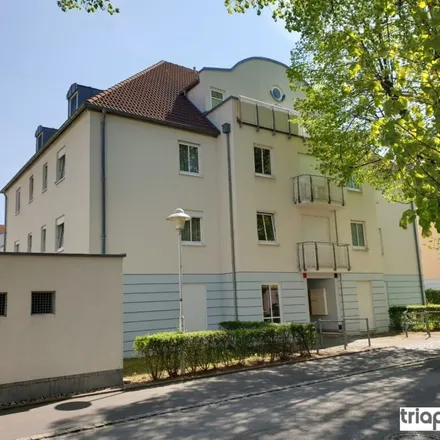 Rent this 2 bed apartment on Vodafone in Hauptstraße 5, 01640 Coswig