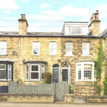 Buy this 3 bed townhouse on Cambridge Street in Otley, LS21 1JR