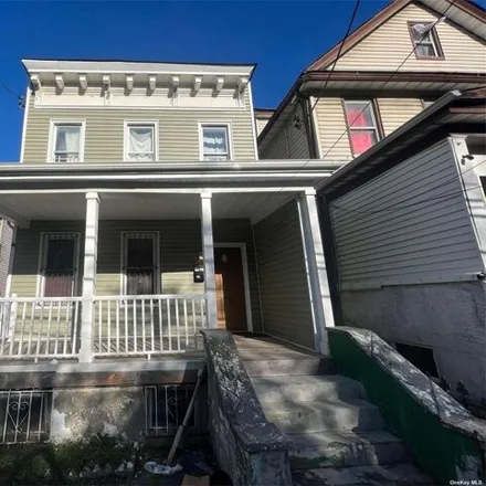 Image 1 - 106-35 160th St, Jamaica, New York, 11433 - House for sale