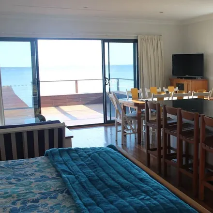 Rent this 1 bed house on Erowal Bay NSW 2540