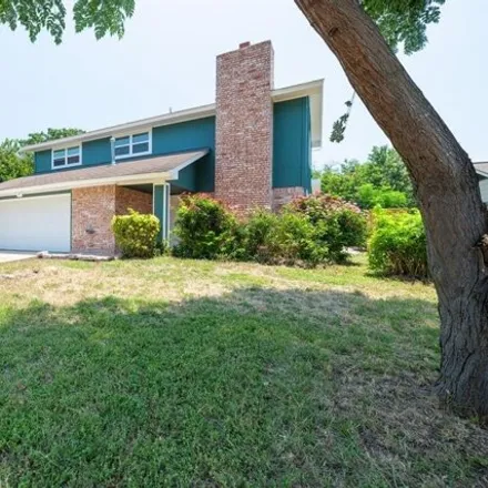 Image 2 - 7317 Shadywood Drive, Austin, TX 78745, USA - House for sale