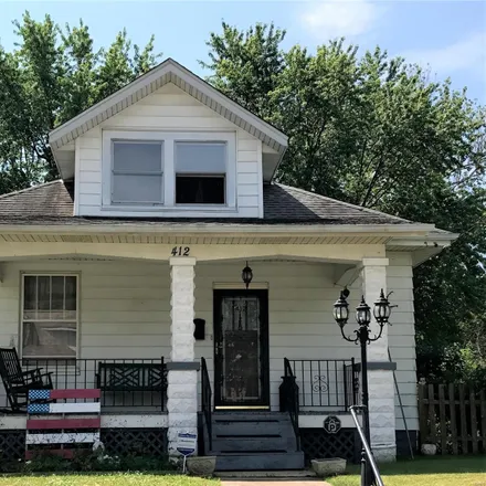 Buy this 3 bed house on 401 South 11th Street in Belleville, IL 62220