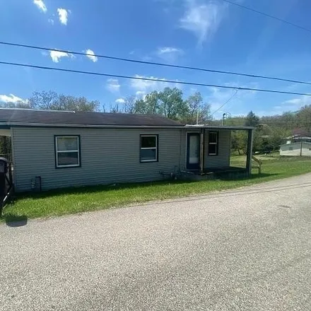 Buy this 2 bed house on 201 Ridge Street in Flatwoods, KY 41169