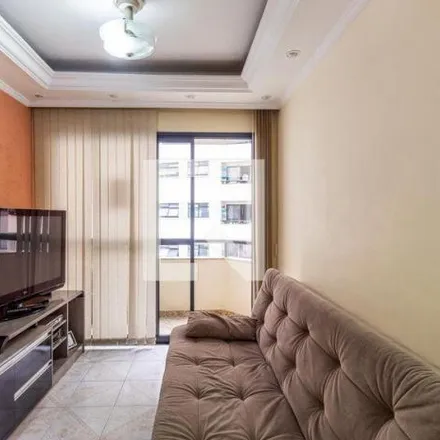 Rent this 2 bed apartment on Avenida Campista in Vila Galvão, Guarulhos - SP