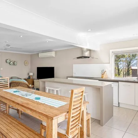 Rent this 5 bed house on Mollymook NSW 2539