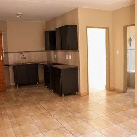 Image 2 - 248 5th Avenue, Mayville, Pretoria, 0182, South Africa - Apartment for rent