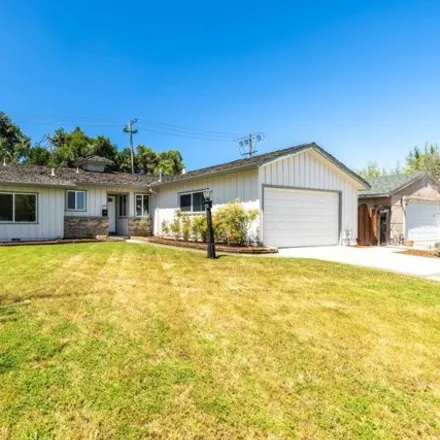 Buy this 3 bed house on 629 Brentwood Drive in San Jose, CA 95129
