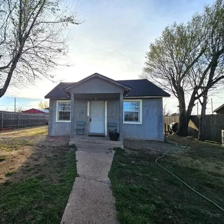 Buy this 4 bed house on 1154 South Faulkner Street in Pampa, TX 79065