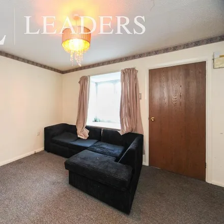 Image 4 - Howard Close, Luton, LU3 2PG, United Kingdom - Duplex for rent