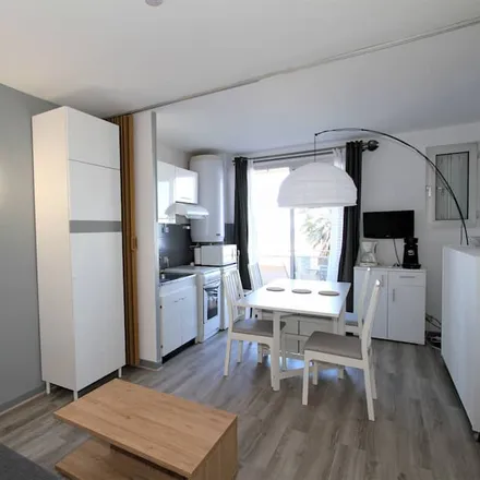 Image 9 - 66140 Canet-en-Roussillon, France - Apartment for rent