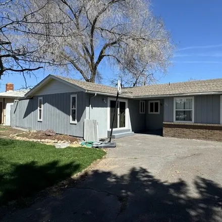 Image 1 - 1065 Applewood Street, Klamath Falls, OR 97603, USA - House for sale