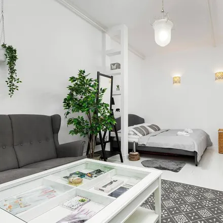 Rent this studio apartment on Mariensztat 9