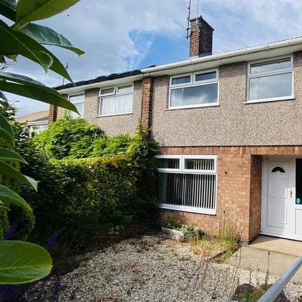 Rent this 3 bed duplex on Bramble Lane in Mansfield, NG18 3NS