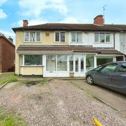 Buy this 3 bed house on Beacon Road in Pheasey, B43 7BU