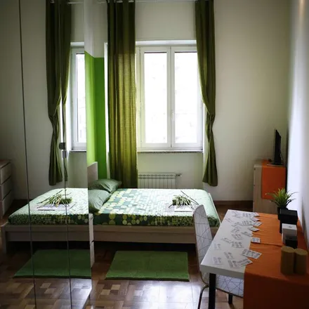 Rent this 6 bed room on Viale Tunisia in Via Lazzaretto, 20124 Milan MI